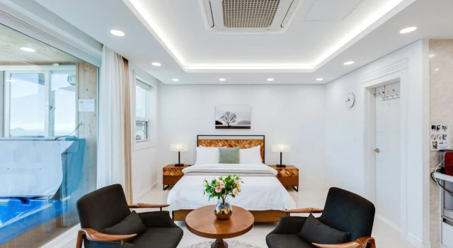 Geoje Mr. Jun Pool Villa, Забронировать Вилла Виллы Кодже, Вилла
