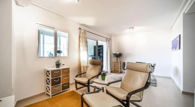 Modern Homely Ground floor 2 Bed Apartment in Hacienda Riquelme EO2201, Rezerwuj Apartament Hotele w Murcja z parkingiem, Parking