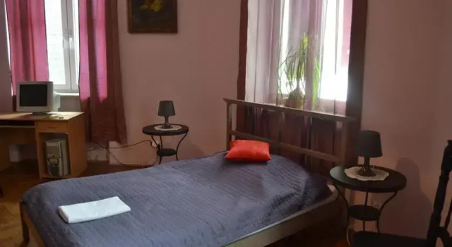 Apartment Mariacki Tower, Забронировать Апартаменты/квартира Апартаменты Кракова, рядом с Church of the Holy Apostles Peter and Paul, Апартаменты/квартира