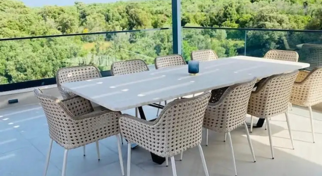 Апартаменты Deluxe Deen Deluxe Penthouse with infinity pool