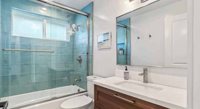 Коттедж 2 Condos Steps to the Beach + Hot Tub Trestles Trailhead Duo by Avantstay