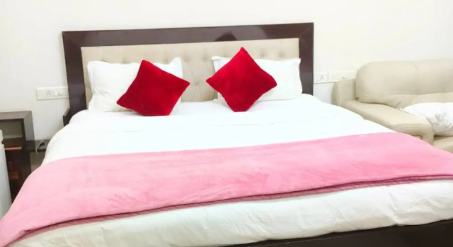 Апартаменты Luxury Furnished Serviced Apartments In Gurgaon