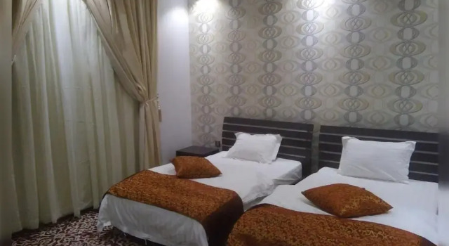 Al Manazil Suite