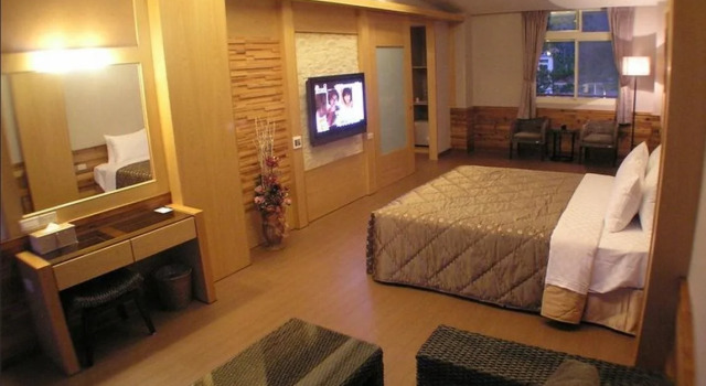 Guanziling Lin Kuei Yuan Hot Spring Resort, Забронировать Курортный отель Тайнань Taijiang National Park