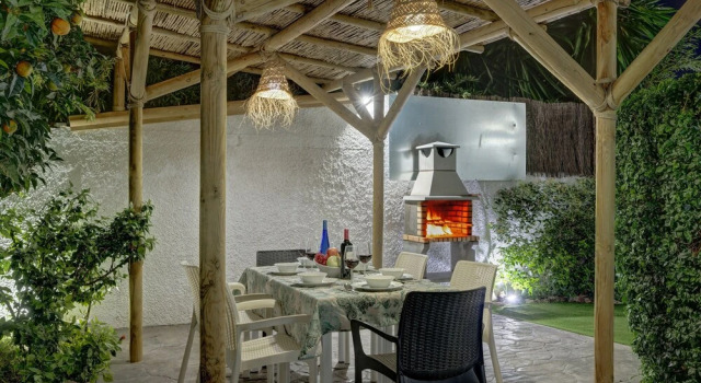 Вилла с 3 комнатами Villa Isabel By Seric, 15 walking to the beach