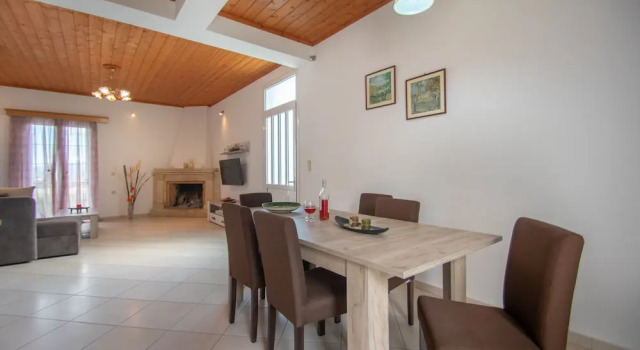 Трёхместный номер Comfort с 3 комнатами с видом на залив Family Private Homes & Sea View by "elite"