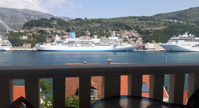 Студия с балконом и с видом на море Apartments Villa Sirena
