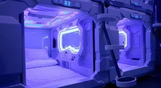 Капсула Capsule Riverside