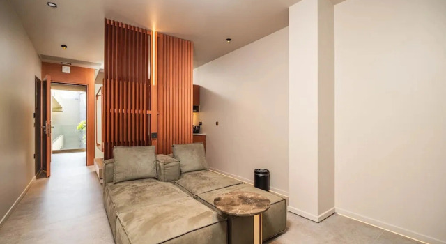 Четырёхместный полулюкс Oniros Residences