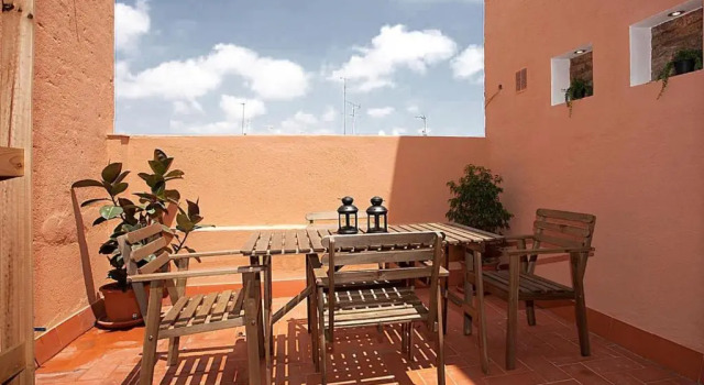 Апартаменты MUNTANYA - Apartments & one with Terrace next to Sagrada Familia