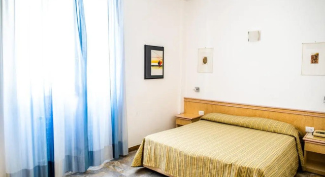 Номер Economy Hotel West End