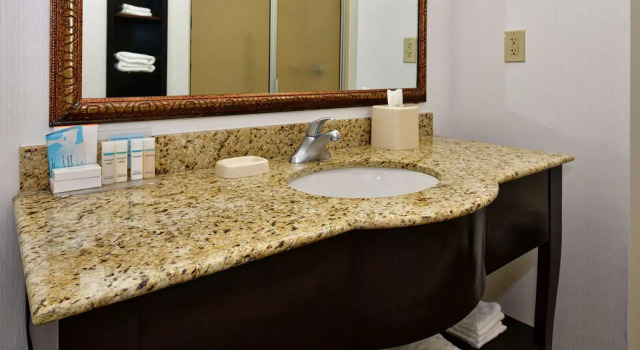 Номер Standard Hampton Inn & Suites Fredericksburg
