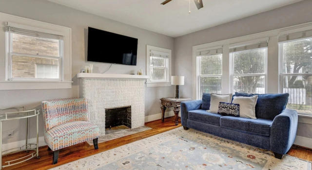 1 Mi to Hermann Park: Houston Apt w/ Shared Yard, Забронировать Апартаменты/квартира Апартаменты Texas Gulf Coast, Апартаменты/квартира