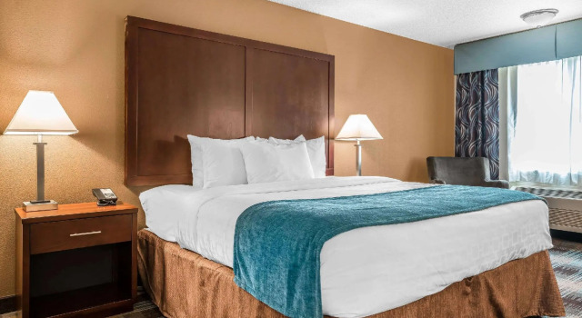 Двухместный номер Standard Clarion Inn near JBLM