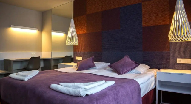 Hotel Quattro, Забронировать Отель Отели Щецинек 3 звезды, рядом с Железнодорожный вокзал Щецинека, 3*