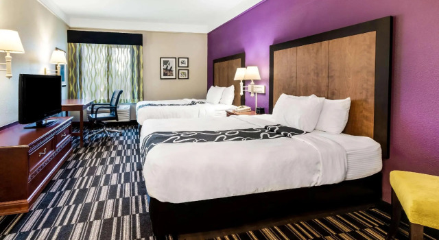 Четырёхместный номер Deluxe La Quinta by Wyndham Roswell