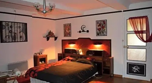 Le Pont de la Pierre Vintage B&B, Забронировать Отель «постель и завтрак» Сен-Клер-сюр-л'Ель Нижняя Нормандия