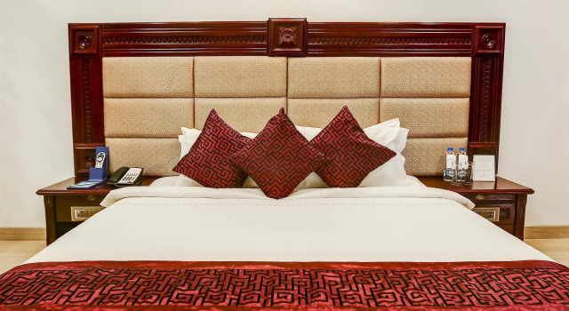 Golden Chariot Vasai - Hotel and Spa