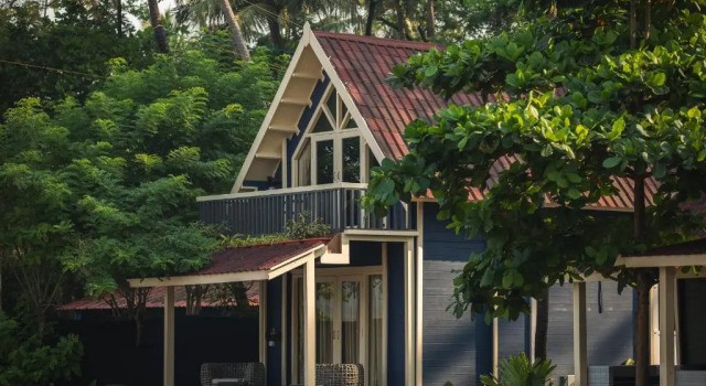 Deluxe dobbelt værelse med altan ved stranden The Ark Comforts