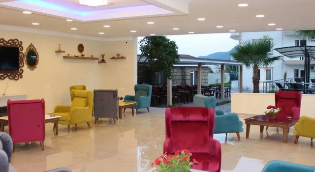 Castle Park Hotel