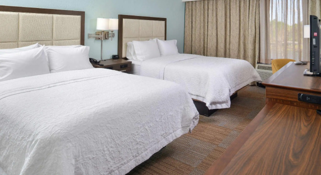 Четырёхместный номер Standard Hampton Inn Daytona/Ormond Beach