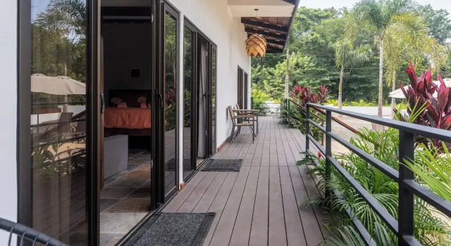 Двухместный номер Standard с видом на бассейн 2 Blu Moons Boutique Hotel & Retreat