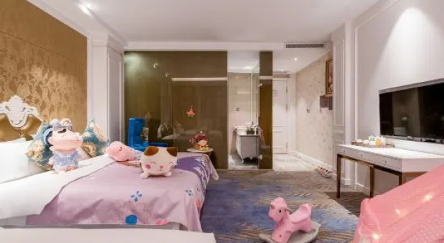 Семейный тент Yuhua Hotel