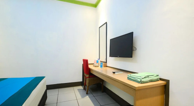 Airy Syariah Sumber Pangeran Cakrabuana Cirebon, Book Hotel North Cirebon West Java