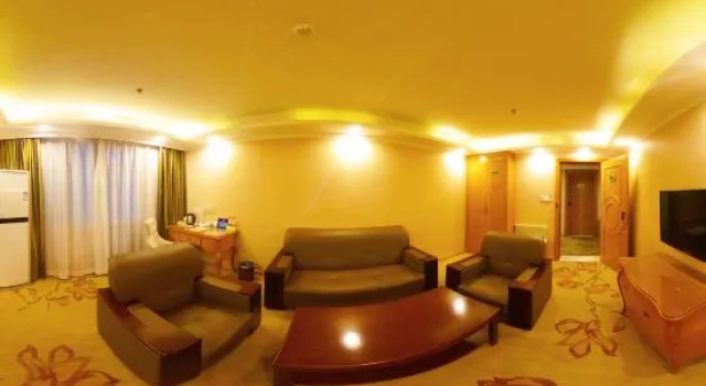 Люкс Deluxe Vienna Hotel Beijing King Club Branch