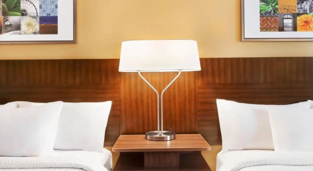 Четырёхместный номер Standard Fairfield Inn by Marriott Roseville