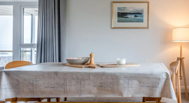10 Thurlestone Rock