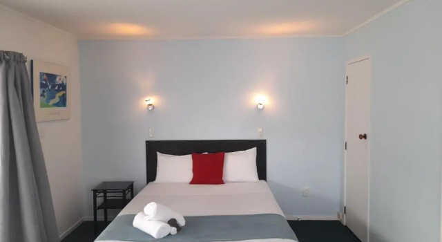 Студия Marlin Court Motel