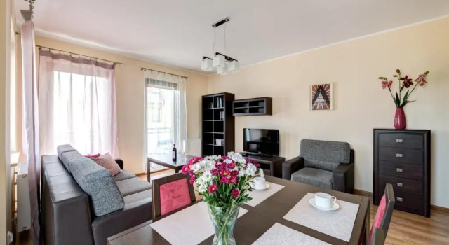 Baltic Pearl Sopot Residence by Noclegi Renters, Book Apartment Karlikowo 