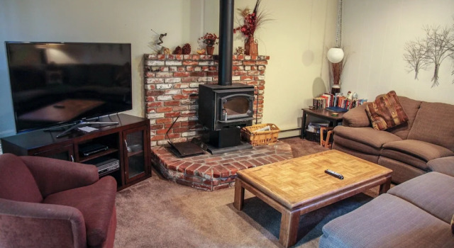 Номер Standard с 4 комнатами Chateau de Montagne 3 Spacious Condo With Great Complex Amenities On the Shuttle Route by RedAwning