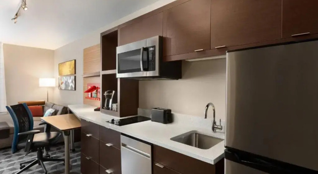 Двухместная студия TownePlace Suites Cedar Rapids Marion