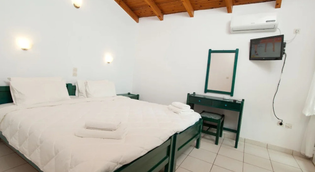 Kontogoni Rooms, Забронировать Гостевой дом Элафонисси Cape Malea