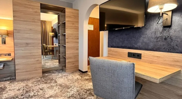 Двухместный номер Comfort с балконом Appartment-Hotel-Hölzl