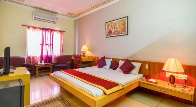 Люкс Hotel Shalimar