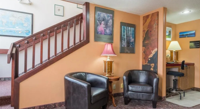 Knights Inn Rock Valley, Prenota Hotel Rock Valley Iowa