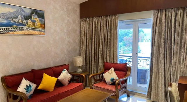 Люкс с балконом Grand Victoria The Fern Resort & Spa, Panchgani