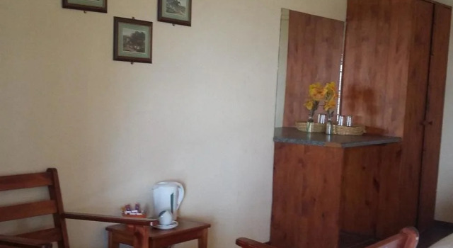 Duck and Trout Lodge, Забронировать Отель Даллструм Белфаст, рядом с Dullstroom Bird of Prey &amp; Rehabilitation Centre