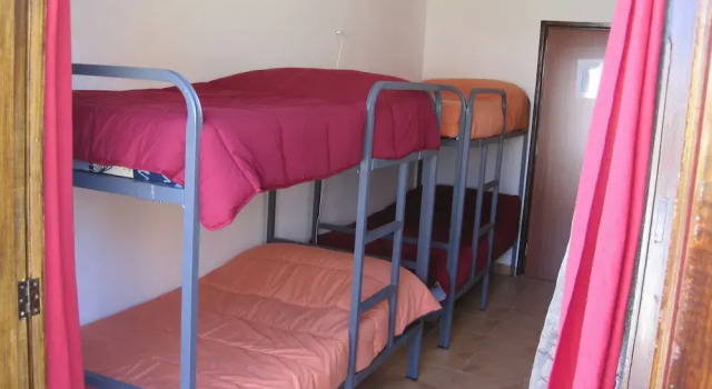 Hostel La Playa, Забронировать Хостел Адехе Teide National Park, рядом с Пляж Ла-Пинта