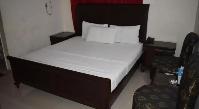 Hotel Basaira