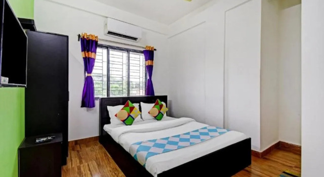 Goroomgo Relax Inn Newtown Kolkata, Забронировать Отель Калькутта East Zone, рядом с Capgemini India Private Limited