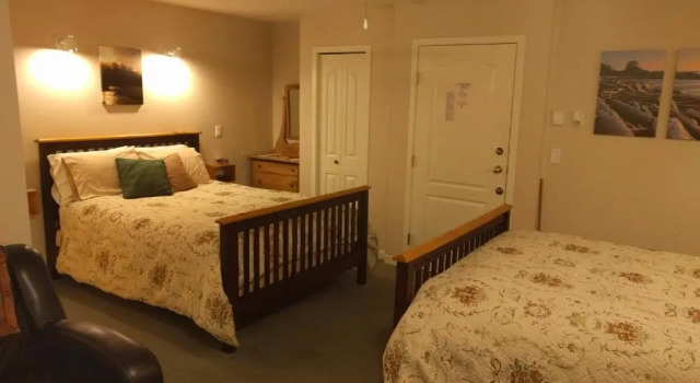 Номер Deluxe Cedar Wood Lodge Bed & Breakfast Inn