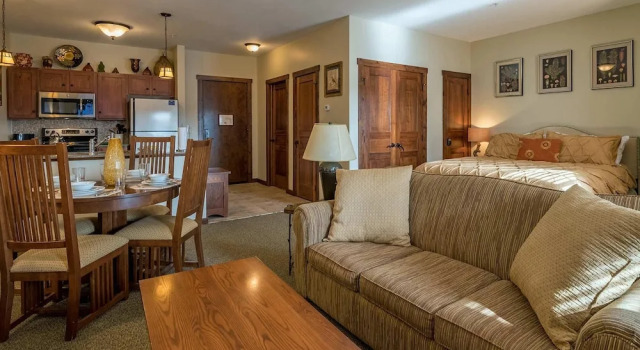 1 Studio: Soaring Eagle 308, Buchen Sie Hotel Snowshoe 
