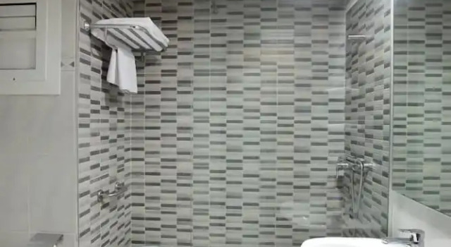 Трёхместный номер Standard с частичным видом на море Hotel Bilbaino