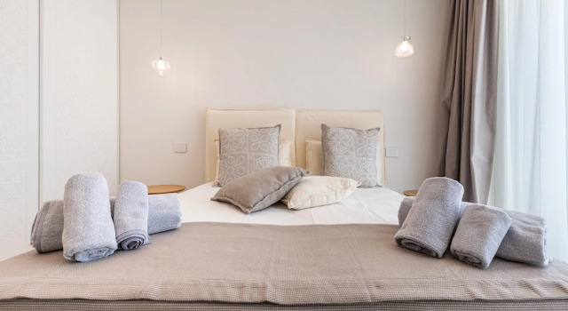 3072 Perla Saracena Luxury Suites - Matrimoniale con Patio Esterno by Barbarhouse, Buchen Sie Hotel Salve Salento