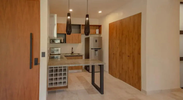 Modern 2BR Oasis With Pool Views at Chaan Ha, Rezerwuj Hotel Hotele w Quintana Roo z parkingiem, Parking