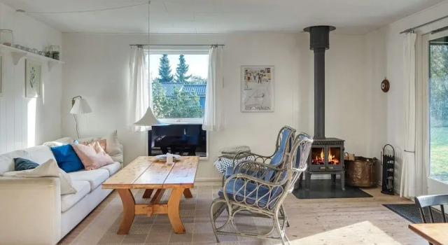 4 Person Holiday Home in Vaeggerlose